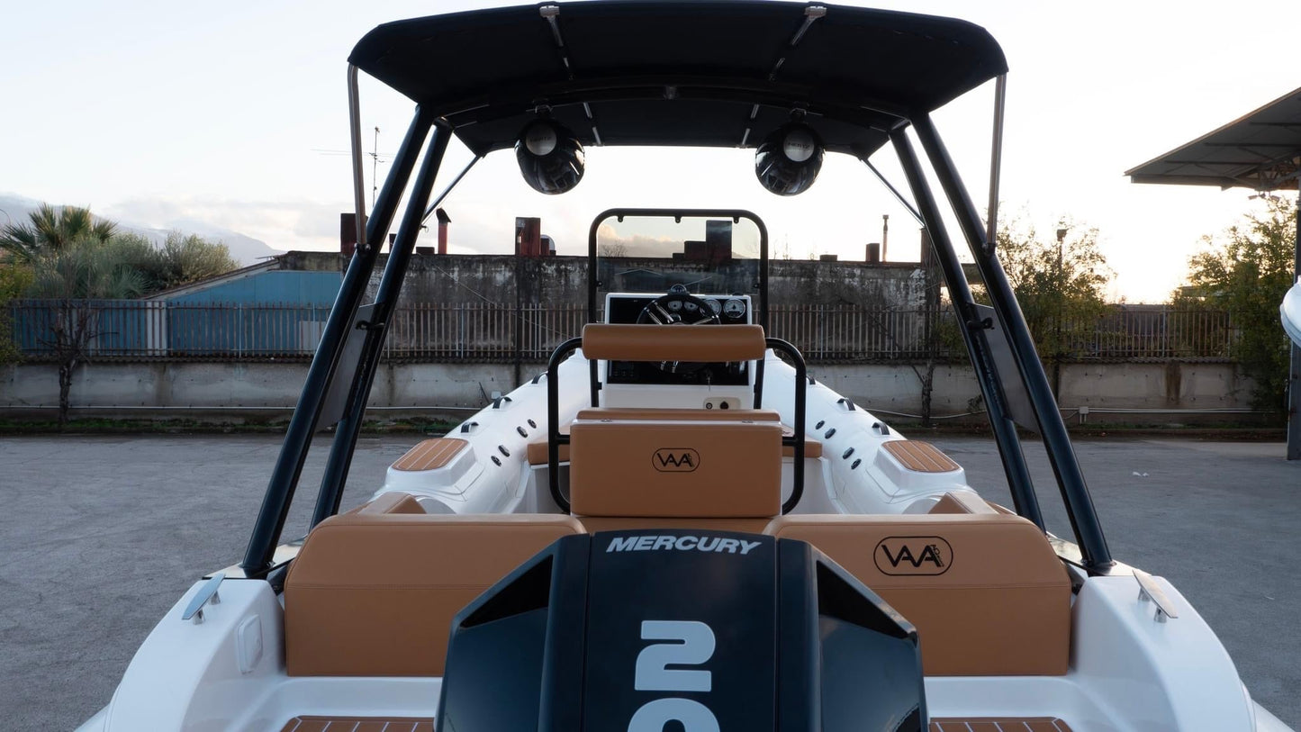 Lux Rib22 - HTWRB - Orca Off White - Brown Cushion - EU