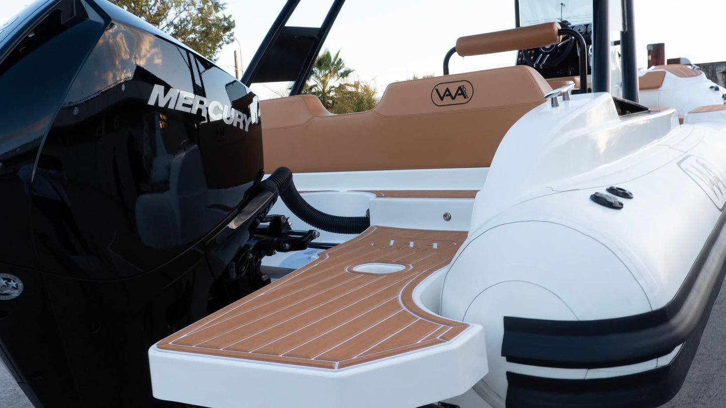 Lux Rib22 - HTWRB - Orca Off White - Brown Cushion - EU
