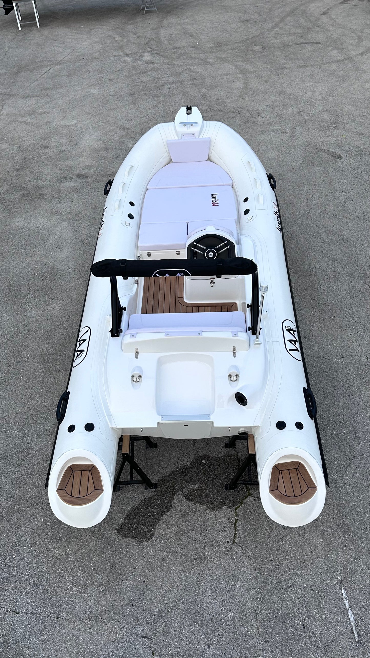 Lux Rib14 - HTWRB - Orca Offwhite - Vero Teak