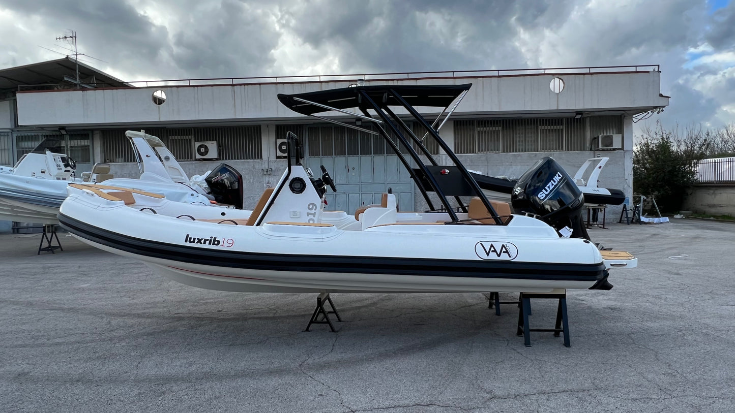Lux Rib19 - HTWRB - Orca Carbon Off White - Cuscineria Nocciola - IN STOCK - RICHIEDI UN PREVENTIVO -