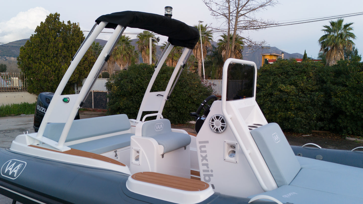 In Vendita: Gommone LuxRib19 con Motore Suzuki 115HP