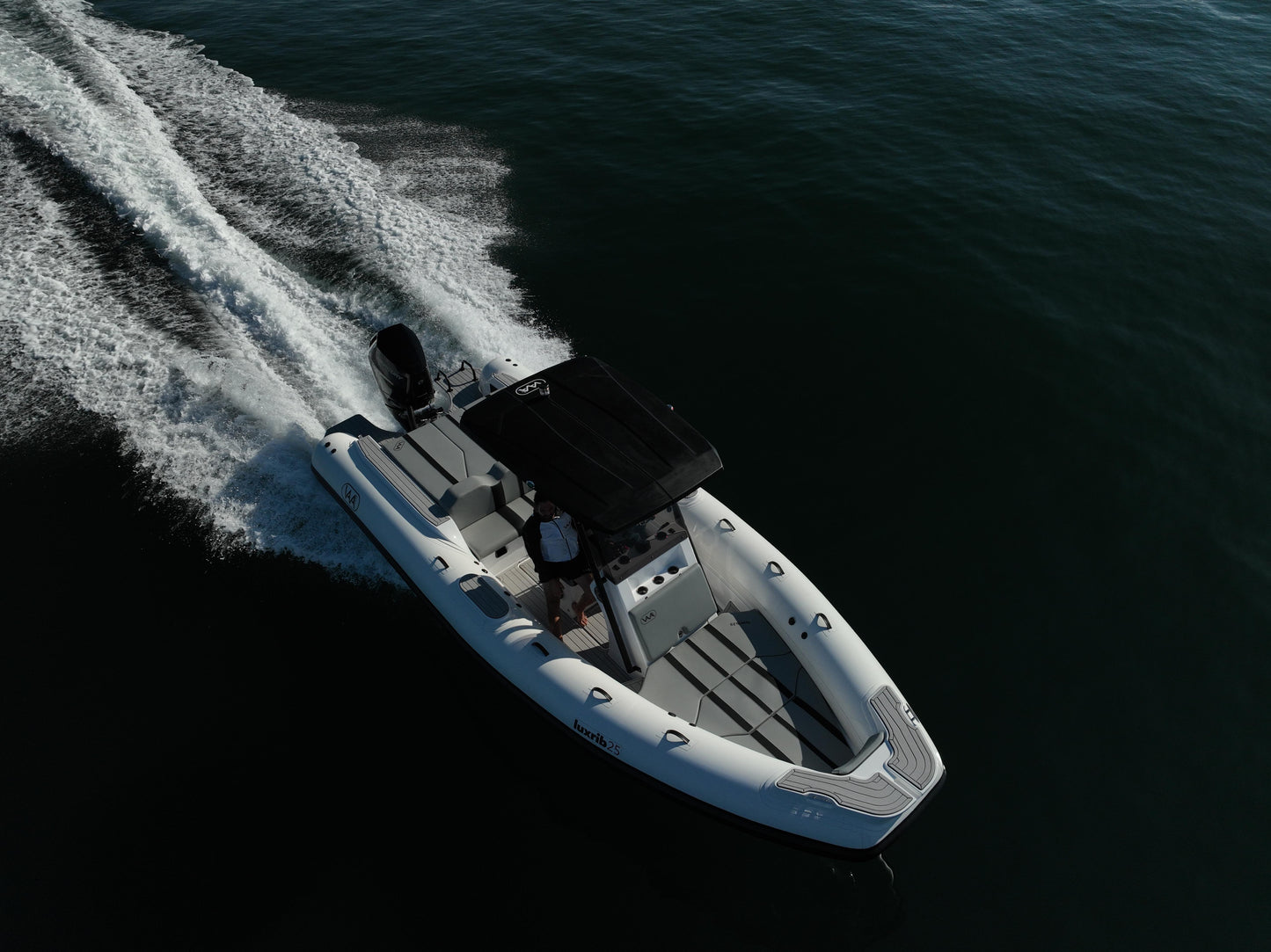 In Vendita: Gommone LuxRib25 con Motore Mercury Verado V10 350HP