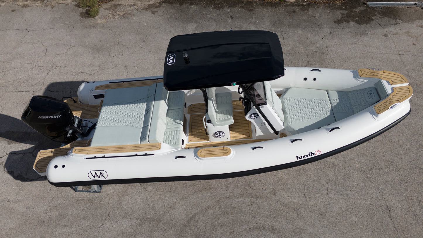 In Vendita Gommone LuxRib25 Full Optional con Mercury Verado 350HP V10 Spedizione in tutto il Mondo