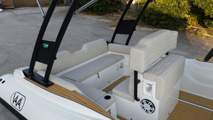 In Vendita: Gommone Aqvaboats LuxRib22 - Pronta Consegna