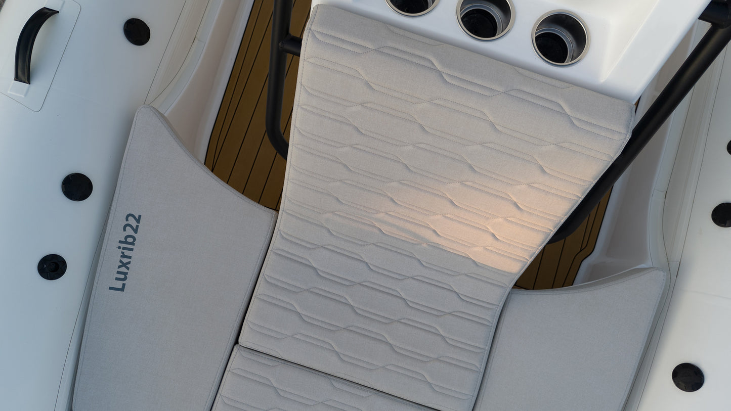 In Vendita: Gommone Aqvaboats LuxRib22 - Pronta Consegna
