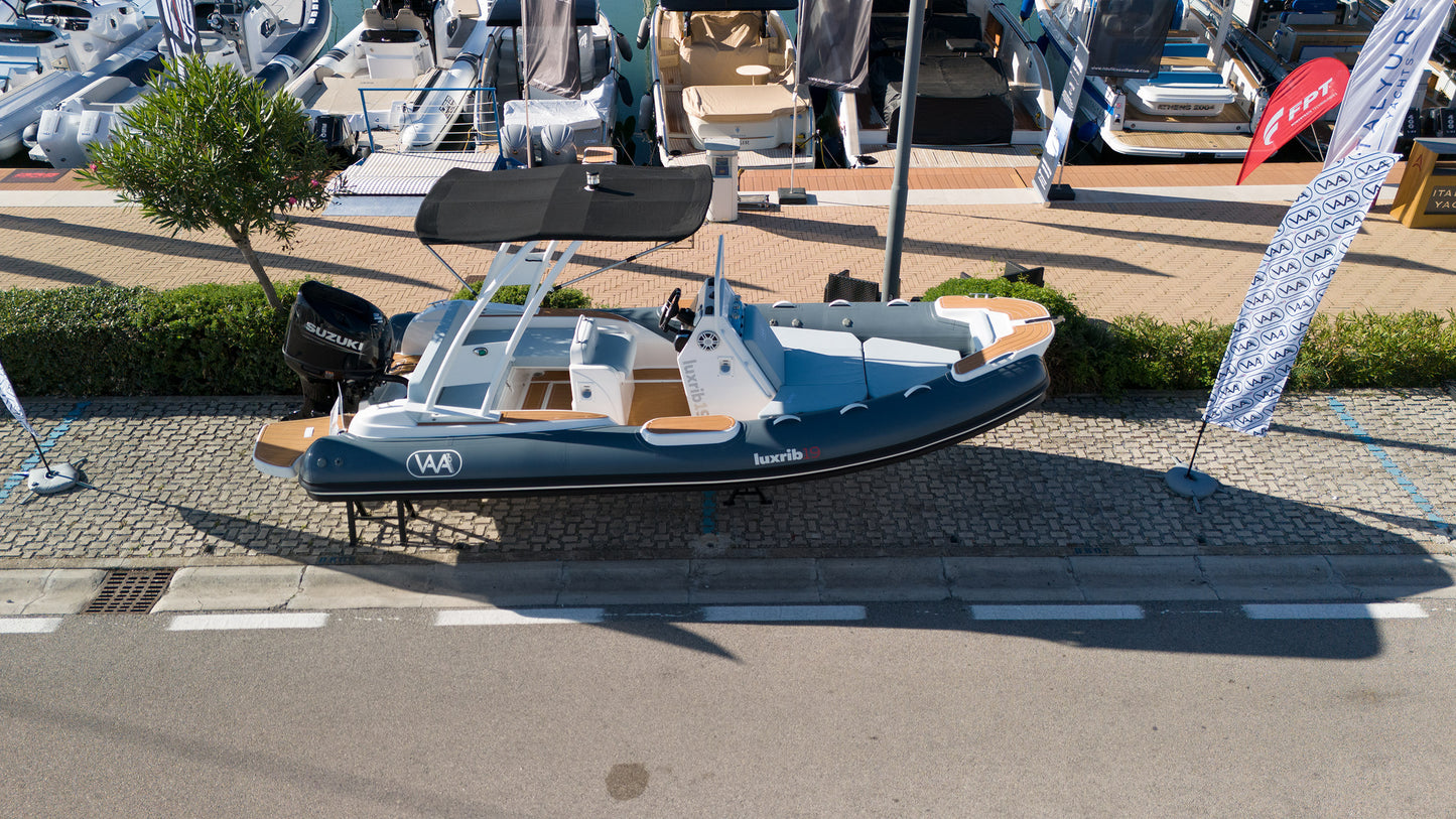 In Vendita: Gommone LuxRib19 con Motore Suzuki 115HP