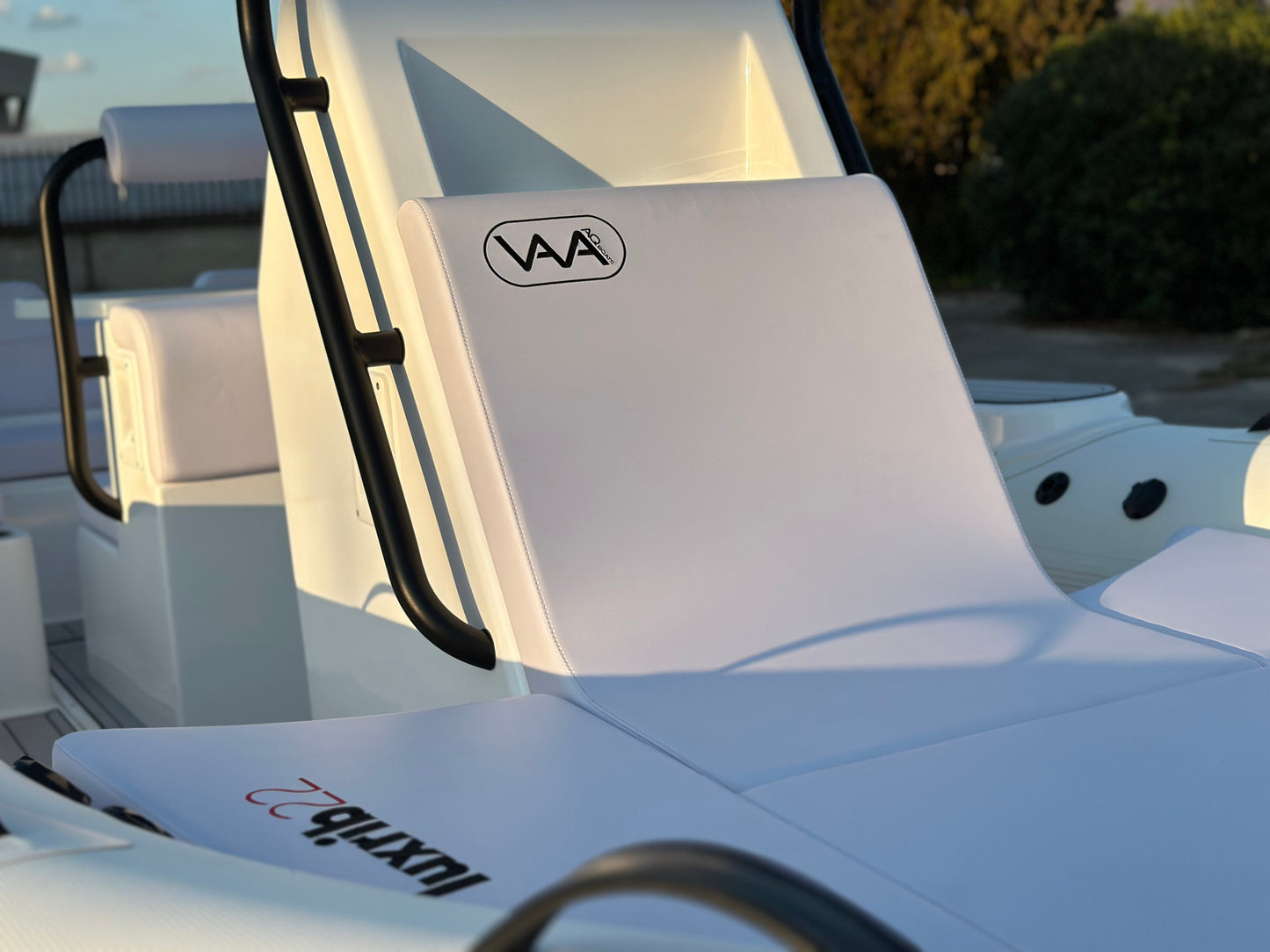 Lux Rib22 - HTWRB - Orca Carbon Off White - White Cushions - IN STOCK - REQUEST A QUOTE -